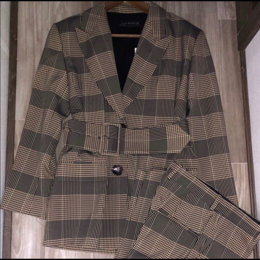 XS Blazer & Small Pants